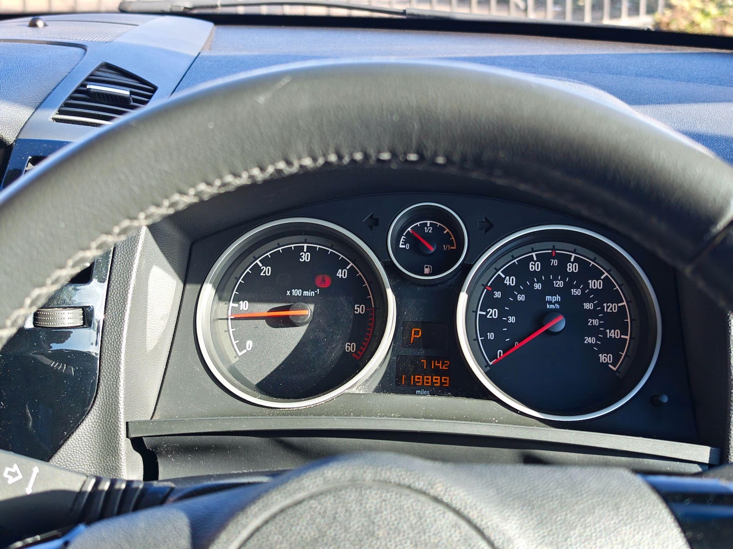 Used Vauxhall Zafira 2010 for sale - 78100103: Photo 5