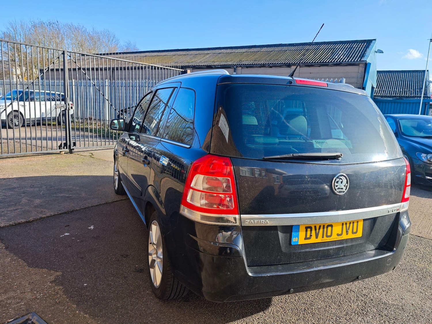 Used Vauxhall Zafira 2010 for sale - 78100103: Photo 9