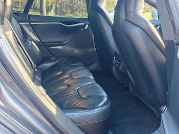 Used Tesla Model S 2015 for sale - 76994929: Photo