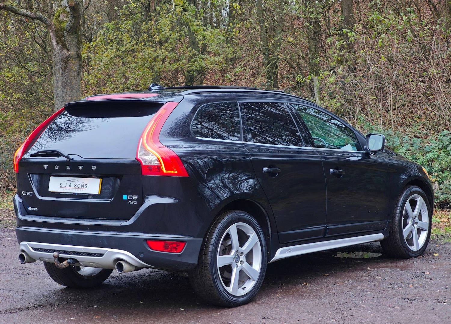 Used Volvo XC60 2012 for sale - 77671518: Photo 3