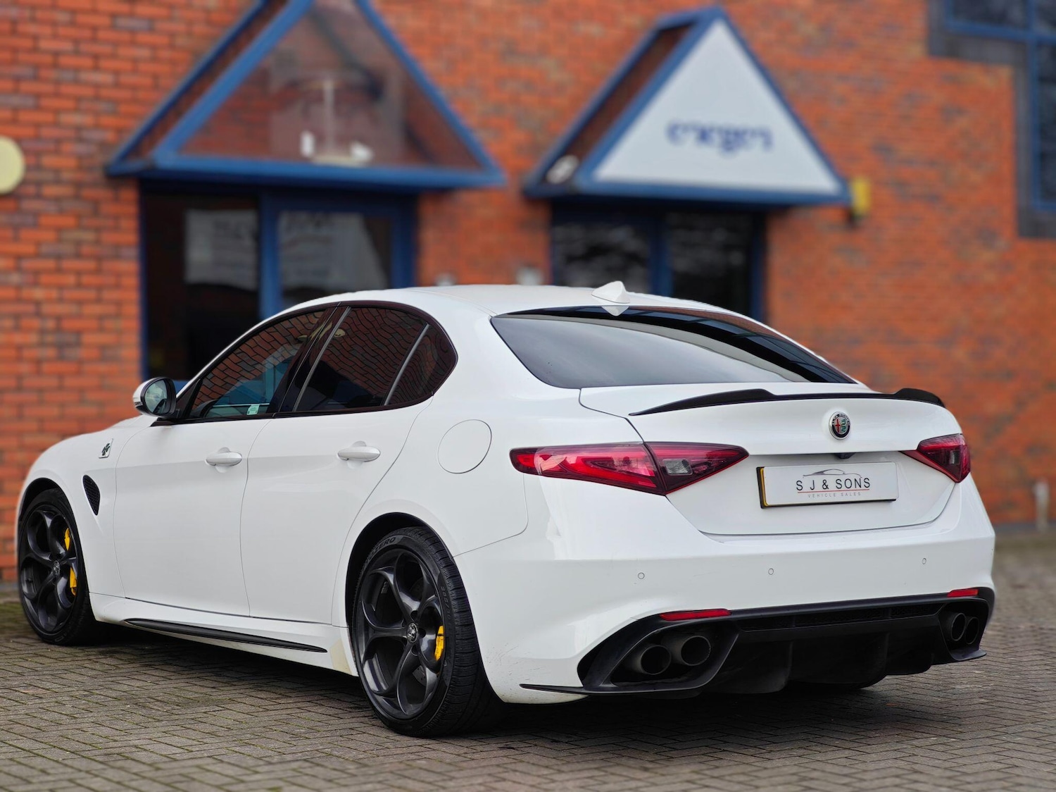Used Alfa Romeo Giulia 2017 for sale - 77496909: Photo 5