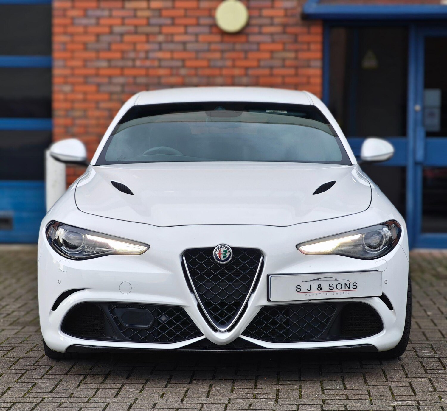 Used Alfa Romeo Giulia 2017 for sale - 77496909: Photo 6