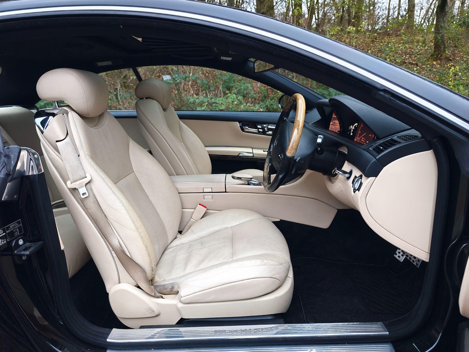 Used Mercedes-Benz CL 2009 for sale - 76752743: Photo 2