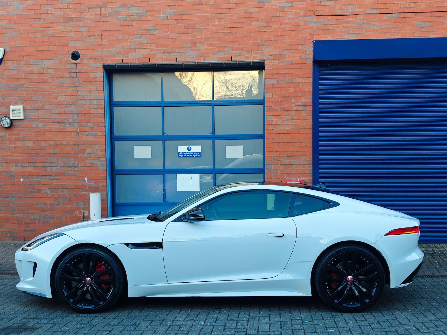 Used Jaguar F-Type 2014 for sale - 77940123: Photo 12