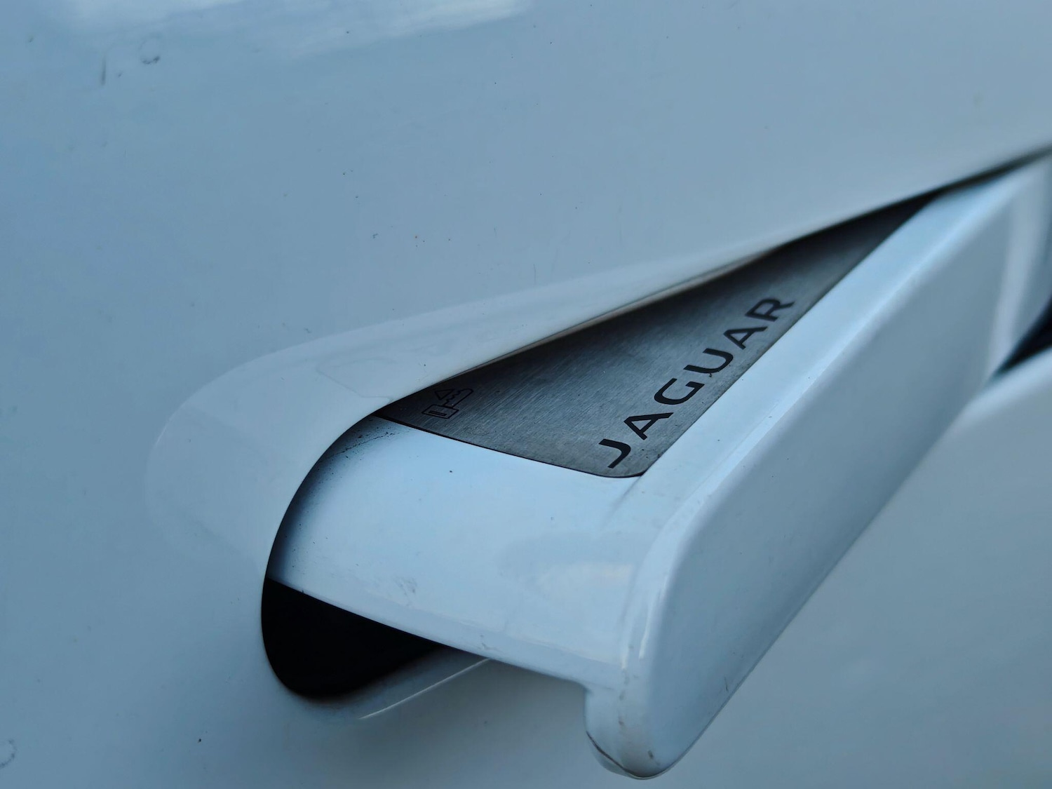 Used Jaguar F-Type 2014 for sale - 77940123: Photo 26