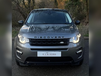 Used Land Rover Discovery Sport 2016 for sale - 77496870: Photo