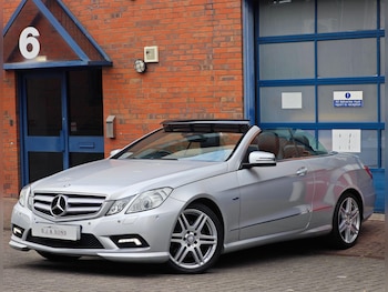 Used Mercedes-Benz E Class 2011 for sale - 78958984: Photo