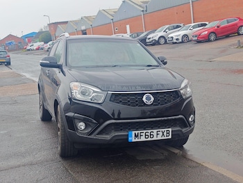 (66) - 2.2D ELX Auto 4WD Euro 6 5dr