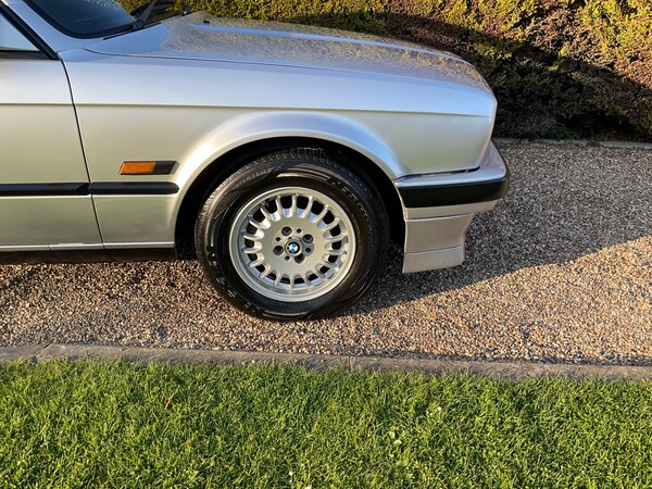 Used BMW 3 Series 1992 for sale - 74670488: Photo 32