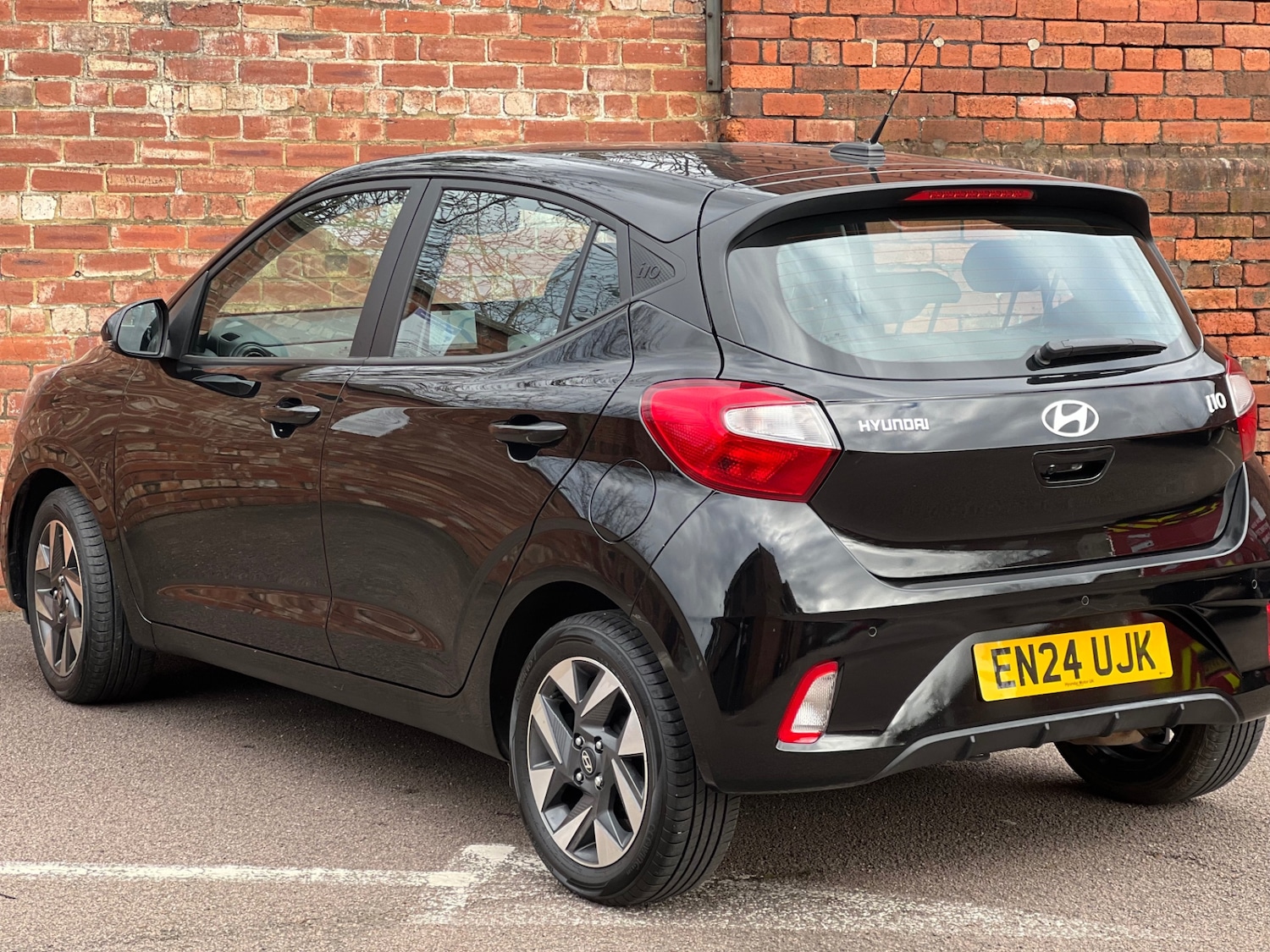 Used Hyundai i10 2024 for sale - 77818242: Photo 6