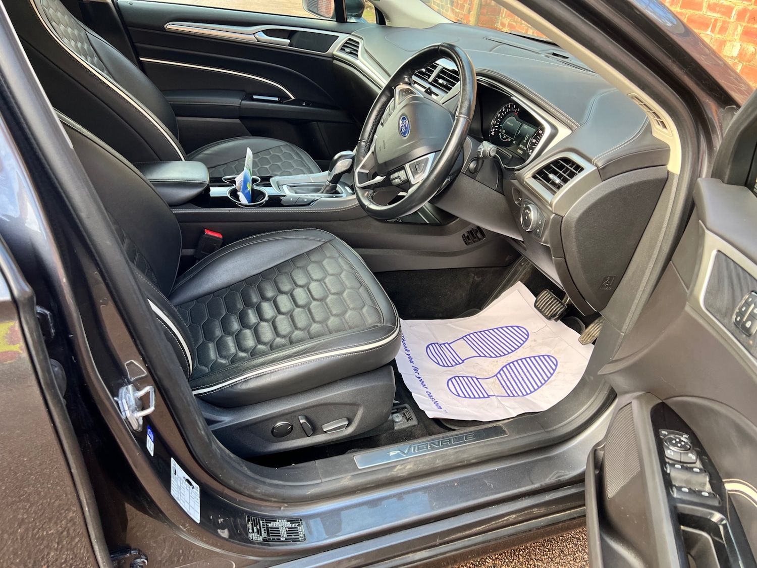 Used Ford Mondeo 2017 for sale - 76839117: Photo 11