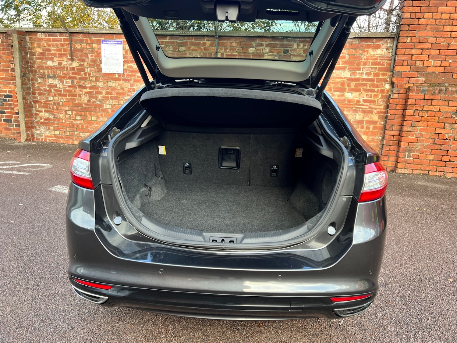 Used Ford Mondeo 2017 for sale - 76839117: Photo 12