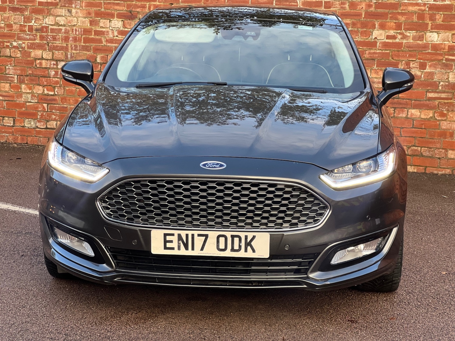 Used Ford Mondeo 2017 for sale - 76839117: Photo 2