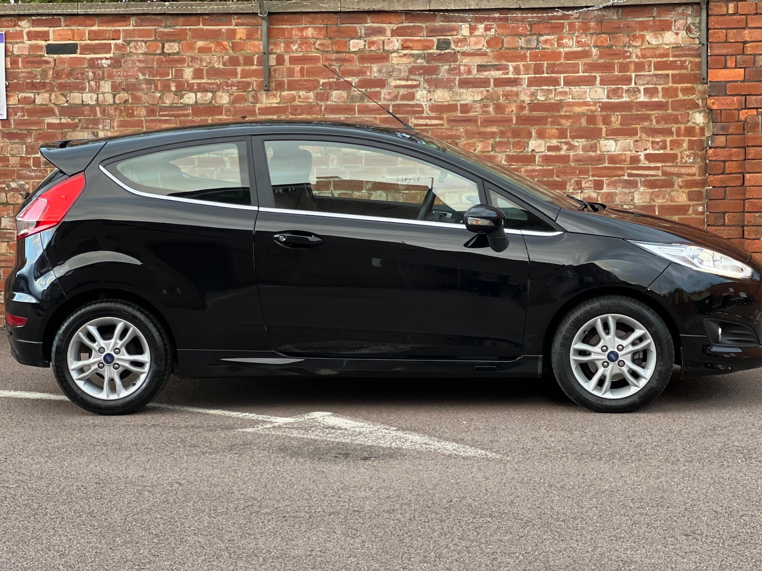 Used Ford Fiesta 2016 for sale - 76393762: Photo 4