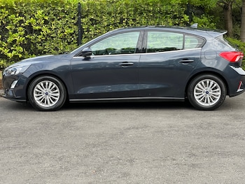 Used Ford Focus 2021 for sale - 75337701: Photo
