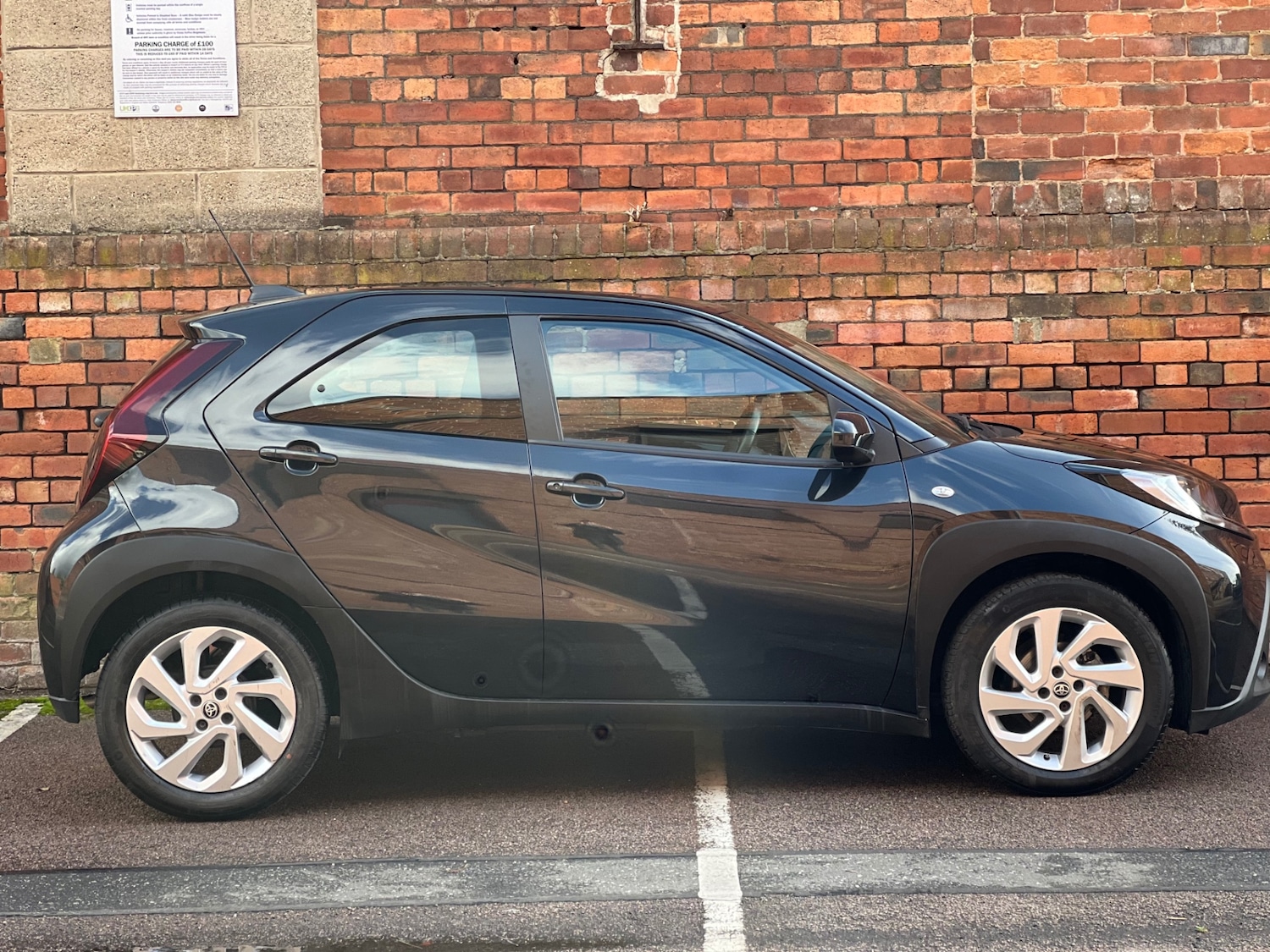 Used Toyota Aygo X 2023 for sale - 76402733: Photo 5