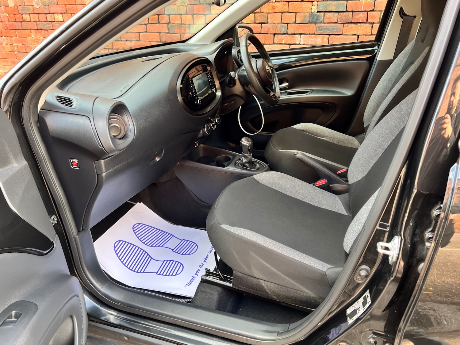 Used Toyota Aygo X 2023 for sale - 76402733: Photo 9