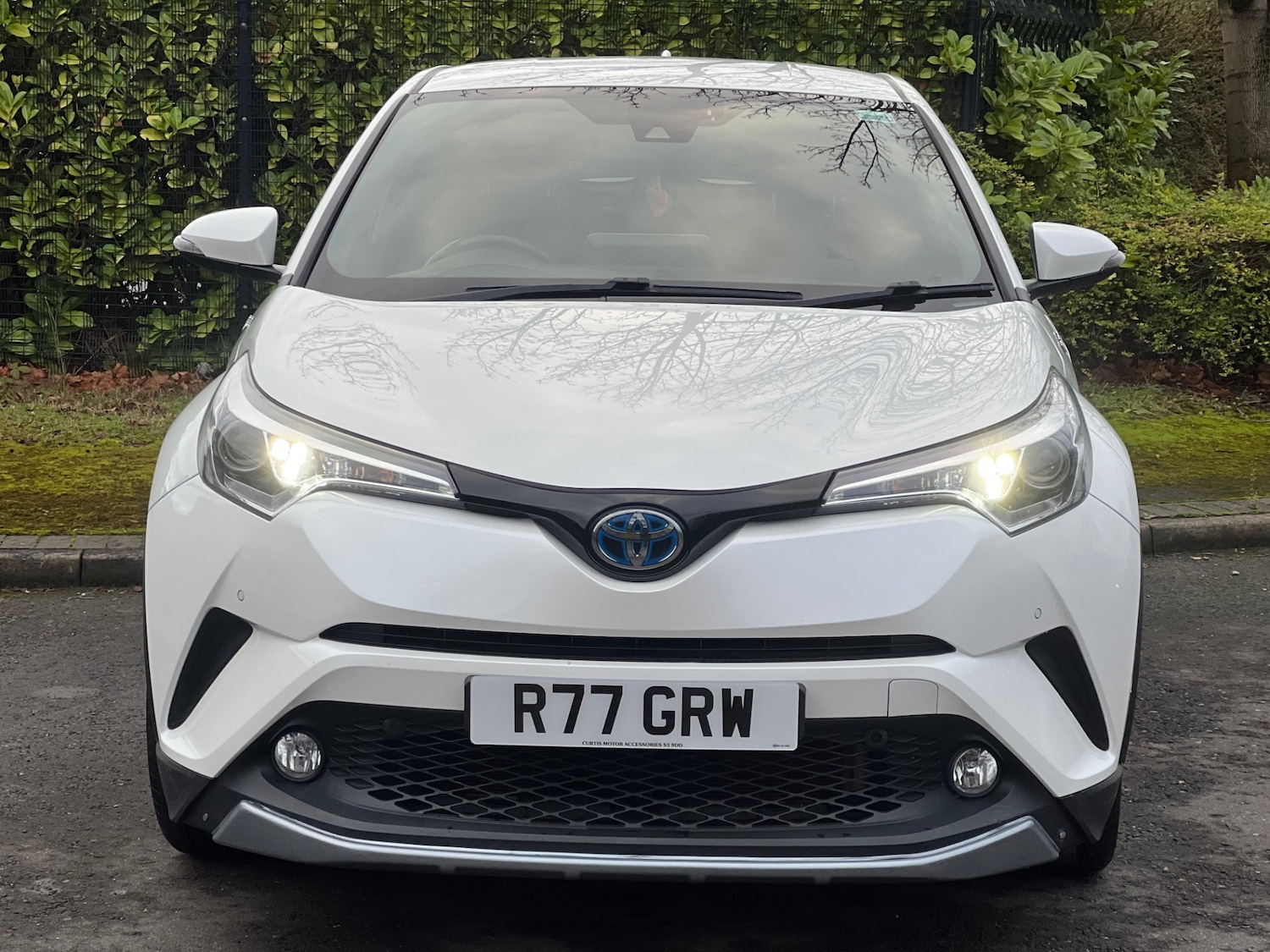 Used Toyota C-HR 2016 for sale - 76837581: Photo 2