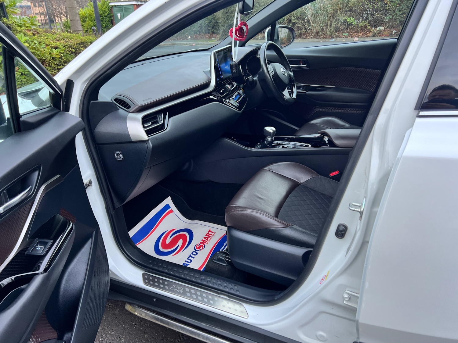 Used Toyota C-HR 2016 for sale - 76837581: Photo 9