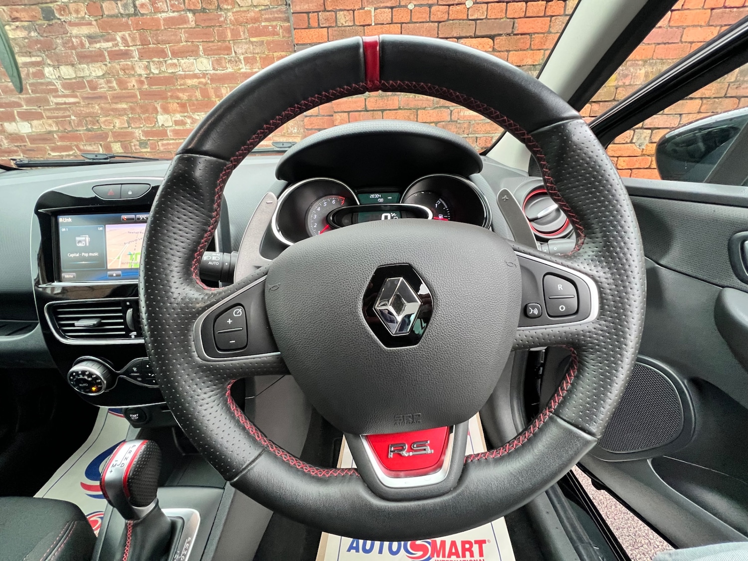 Used Renault Clio 2018 for sale - 77532626: Photo 16