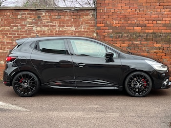 Used Renault Clio 2018 for sale - 77532626: Photo