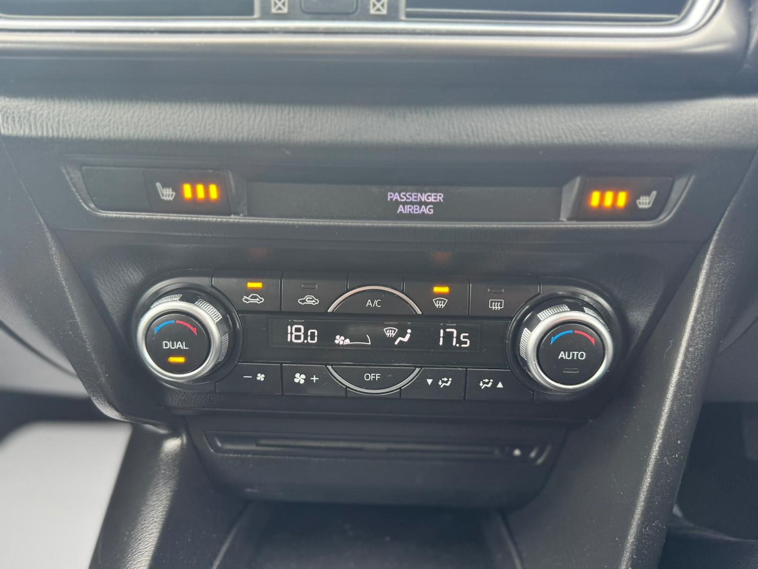 Used Mazda Mazda3 2017 for sale - 78085103: Photo 29