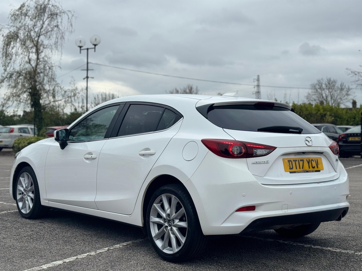 Used Mazda Mazda3 2017 for sale - 78085103: Photo 8