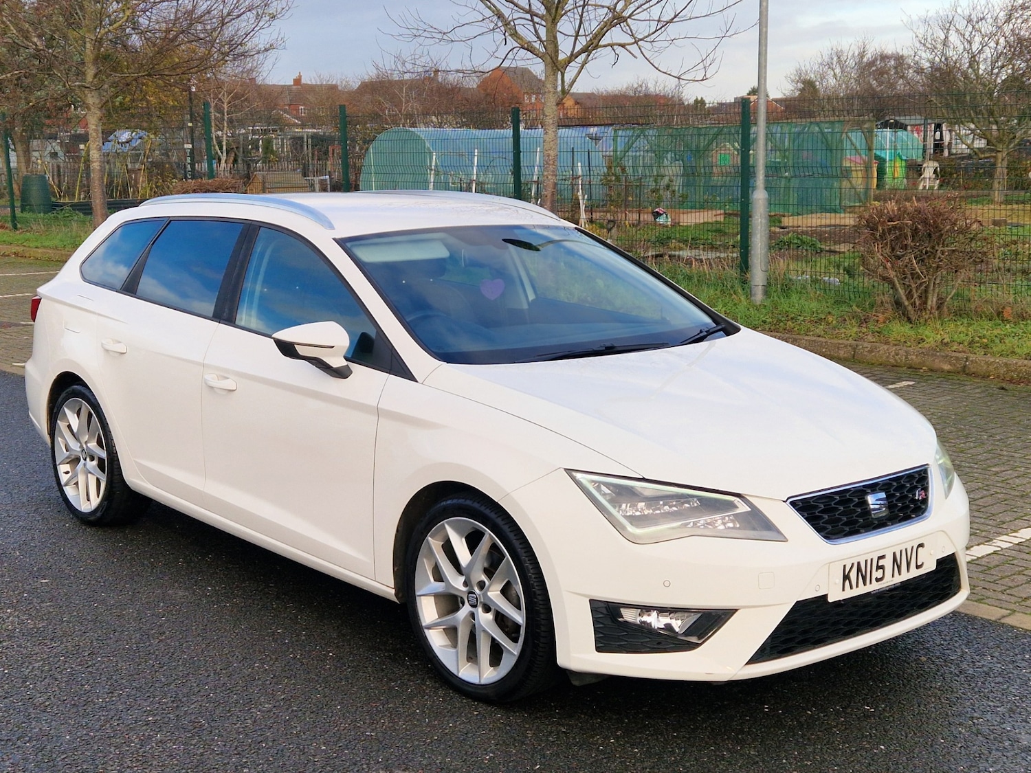 Used SEAT Leon 2015 for sale - 76847365: Photo 2