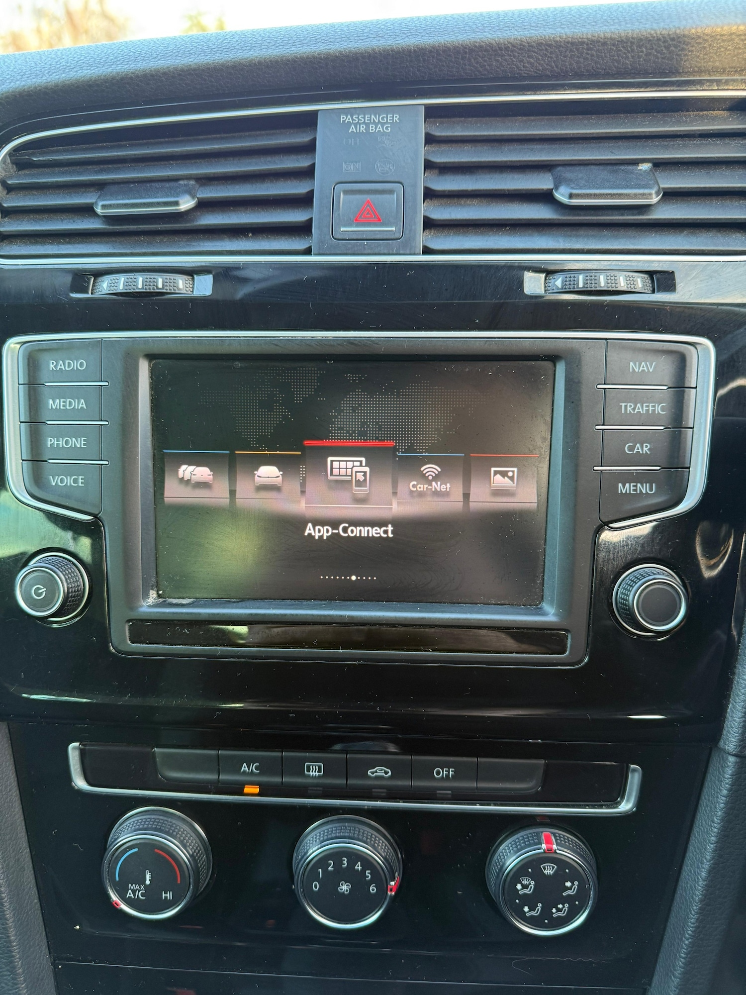 Used Volkswagen Golf 2016 for sale - 76960724: Photo 20