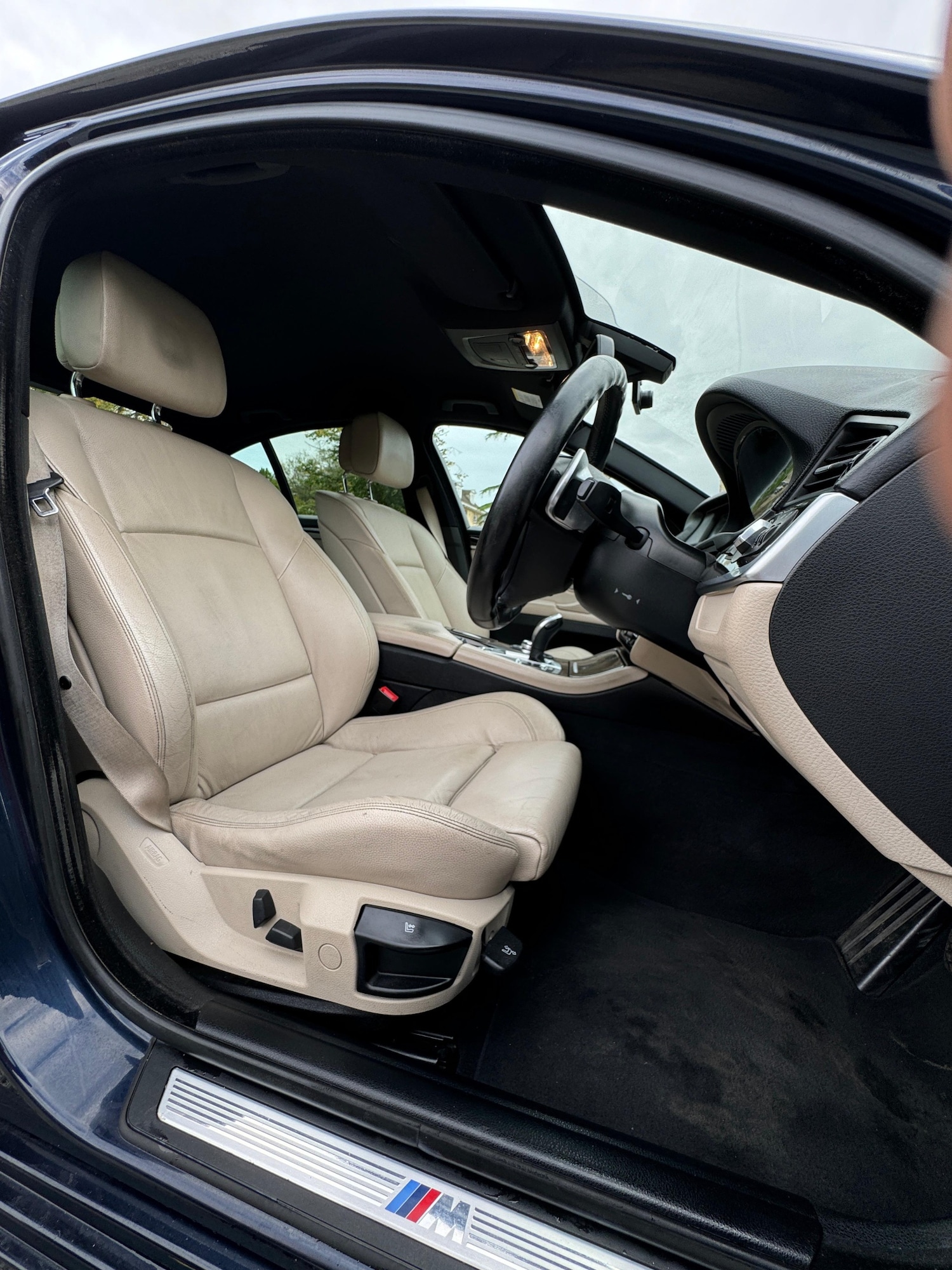 Used BMW 5 Series 2011 for sale - 76332313: Photo 20