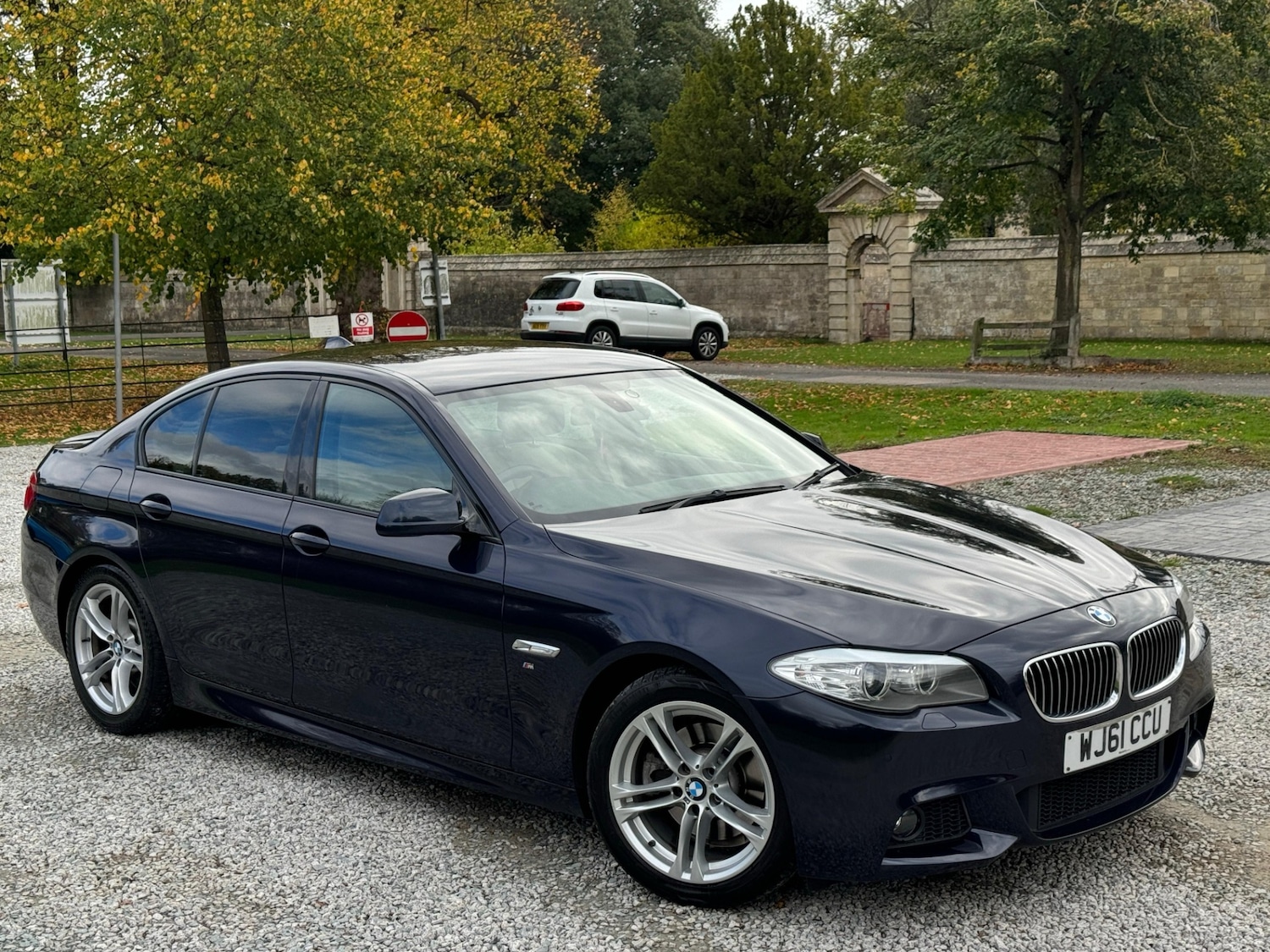 Used BMW 5 Series 2011 for sale - 76332313: Photo 4