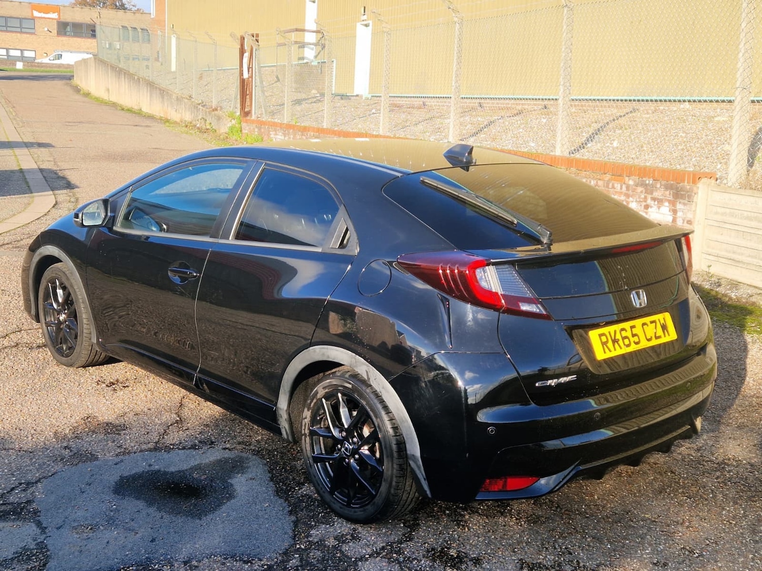 Used Honda Civic 2015 for sale - 76696599: Photo 11
