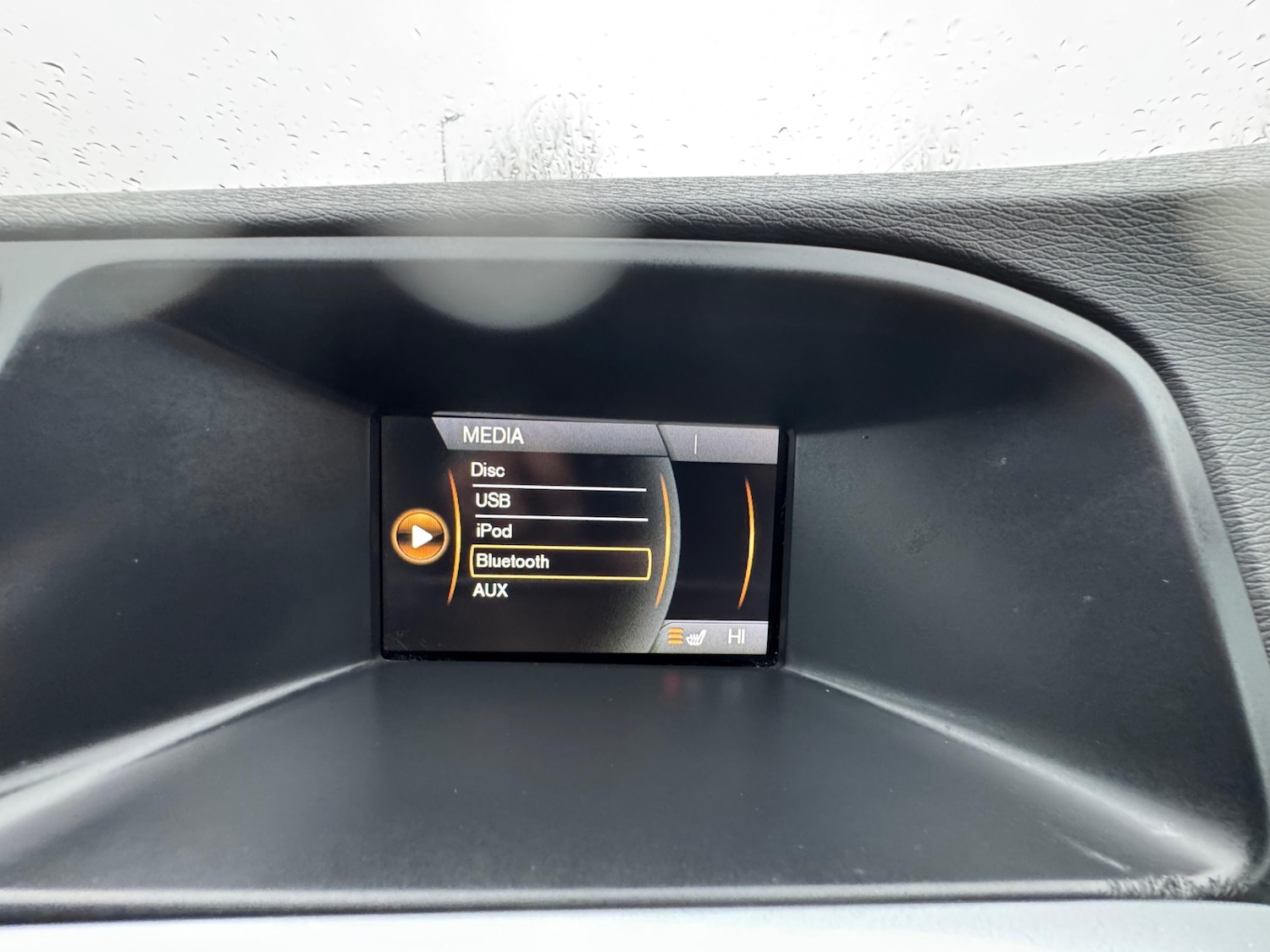 Used Volvo V60 2013 for sale - 77533593: Photo 25