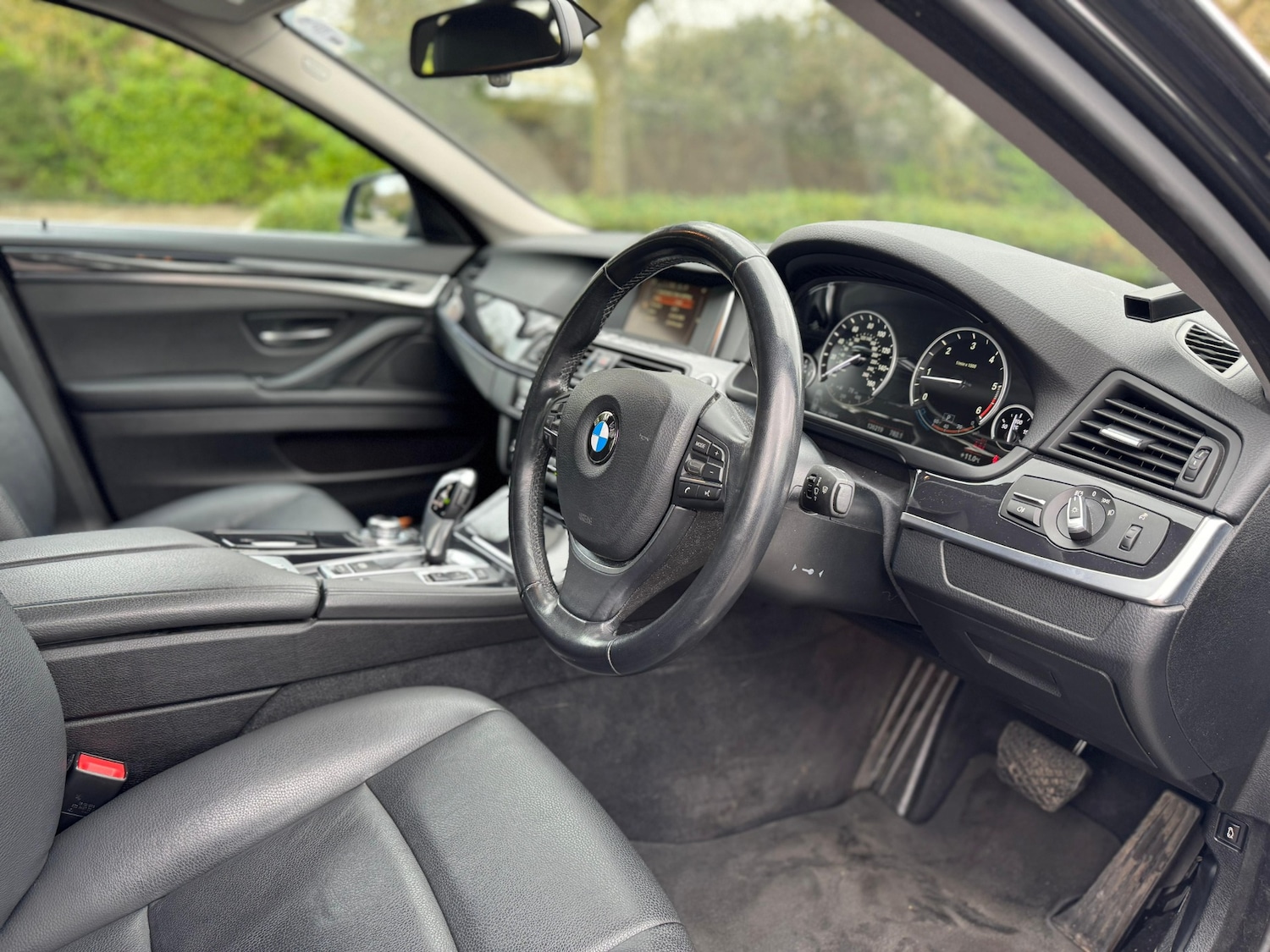 Used BMW 5 Series 2016 for sale - 77677500: Photo 17