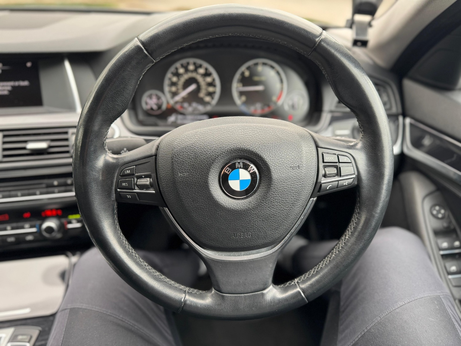 Used BMW 5 Series 2016 for sale - 77677500: Photo 37