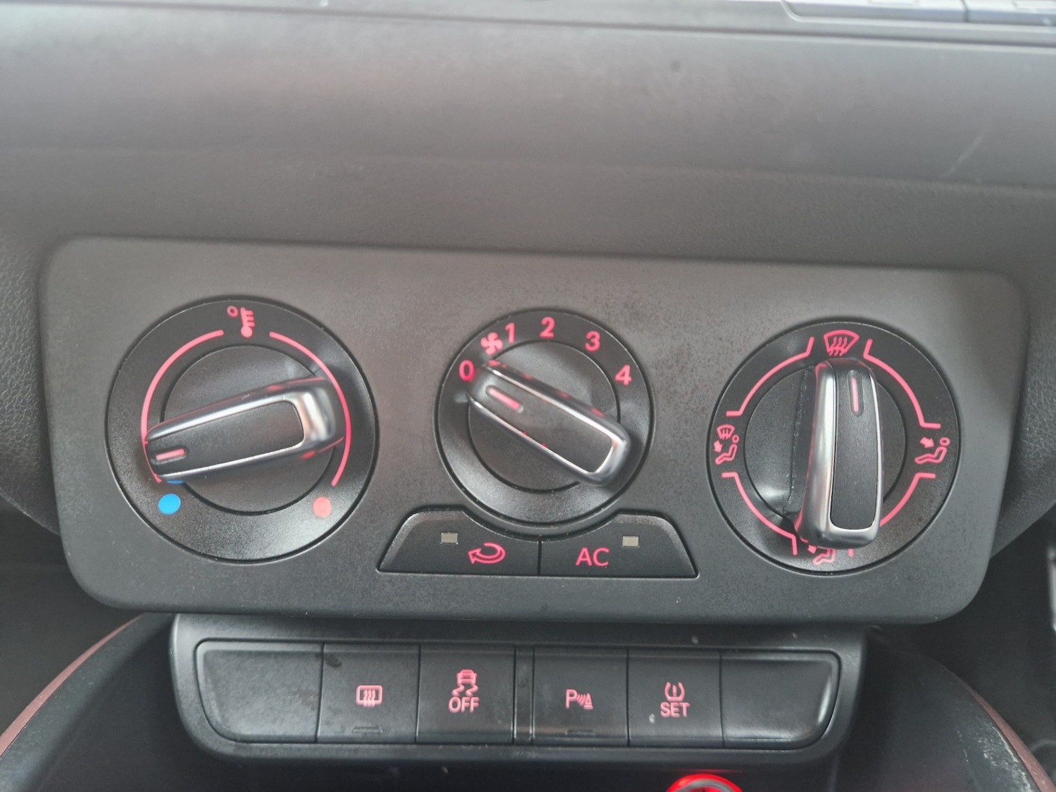 Used Audi A1 2013 for sale - 76505646: Photo 23