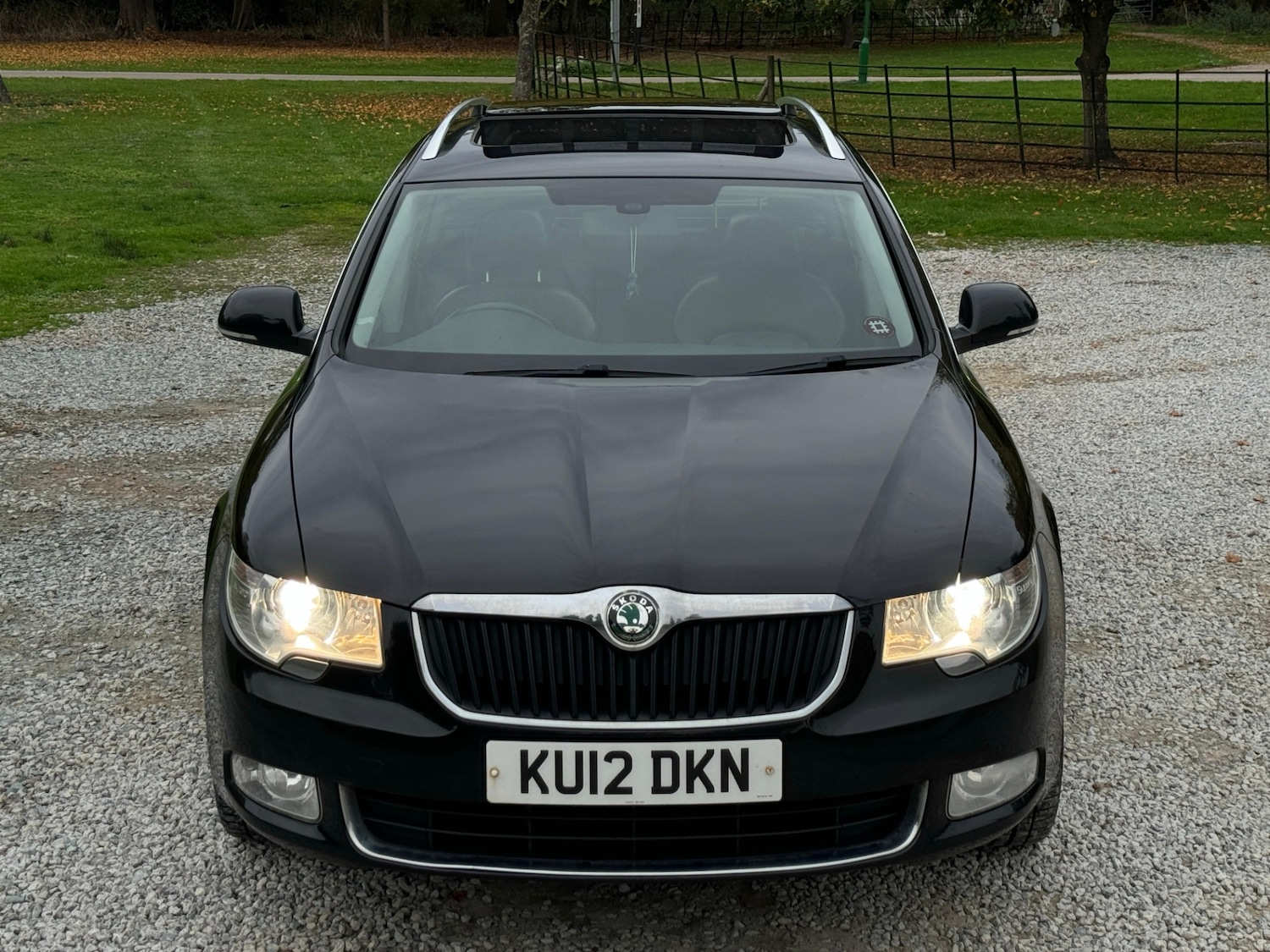 Used Skoda Superb 2012 for sale - 76407248: Photo 2