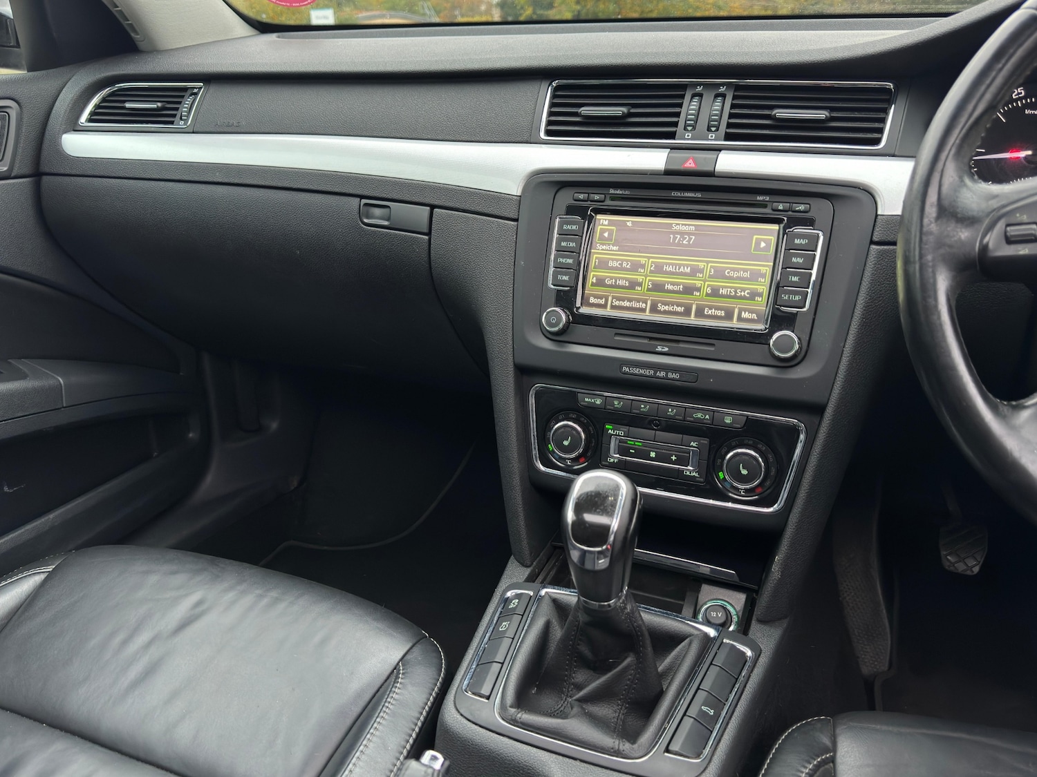 Used Skoda Superb 2012 for sale - 76407248: Photo 27