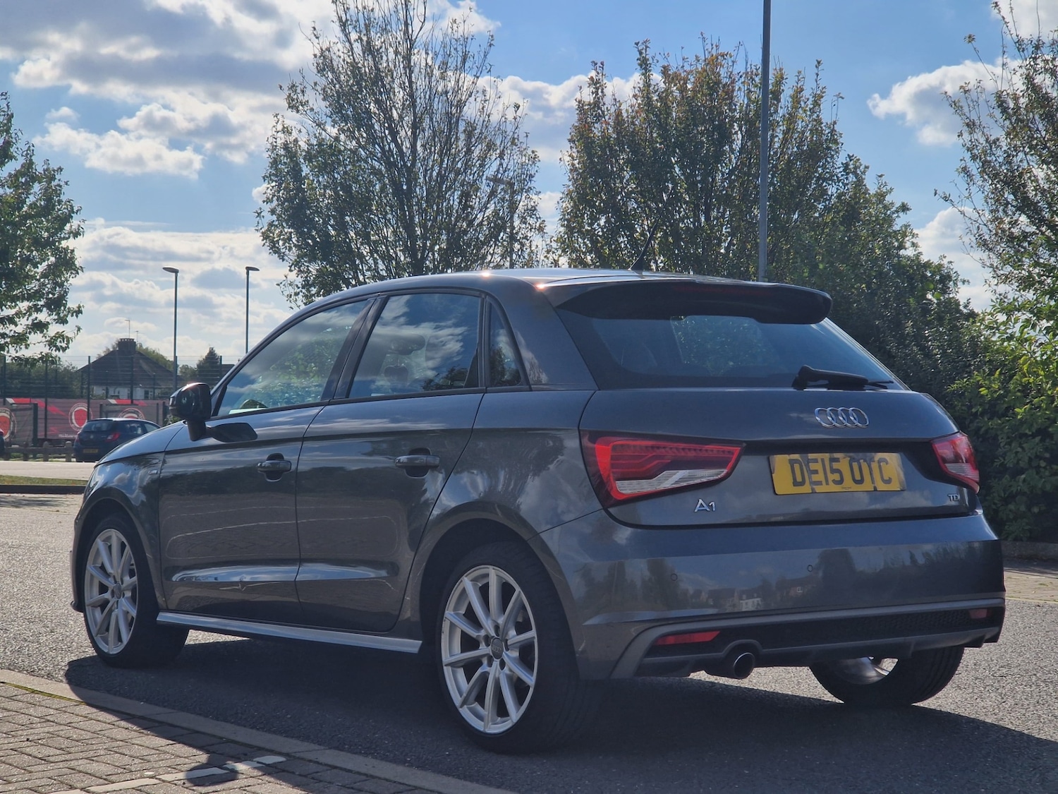 Used Audi A1 2015 for sale - 76206138: Photo 5