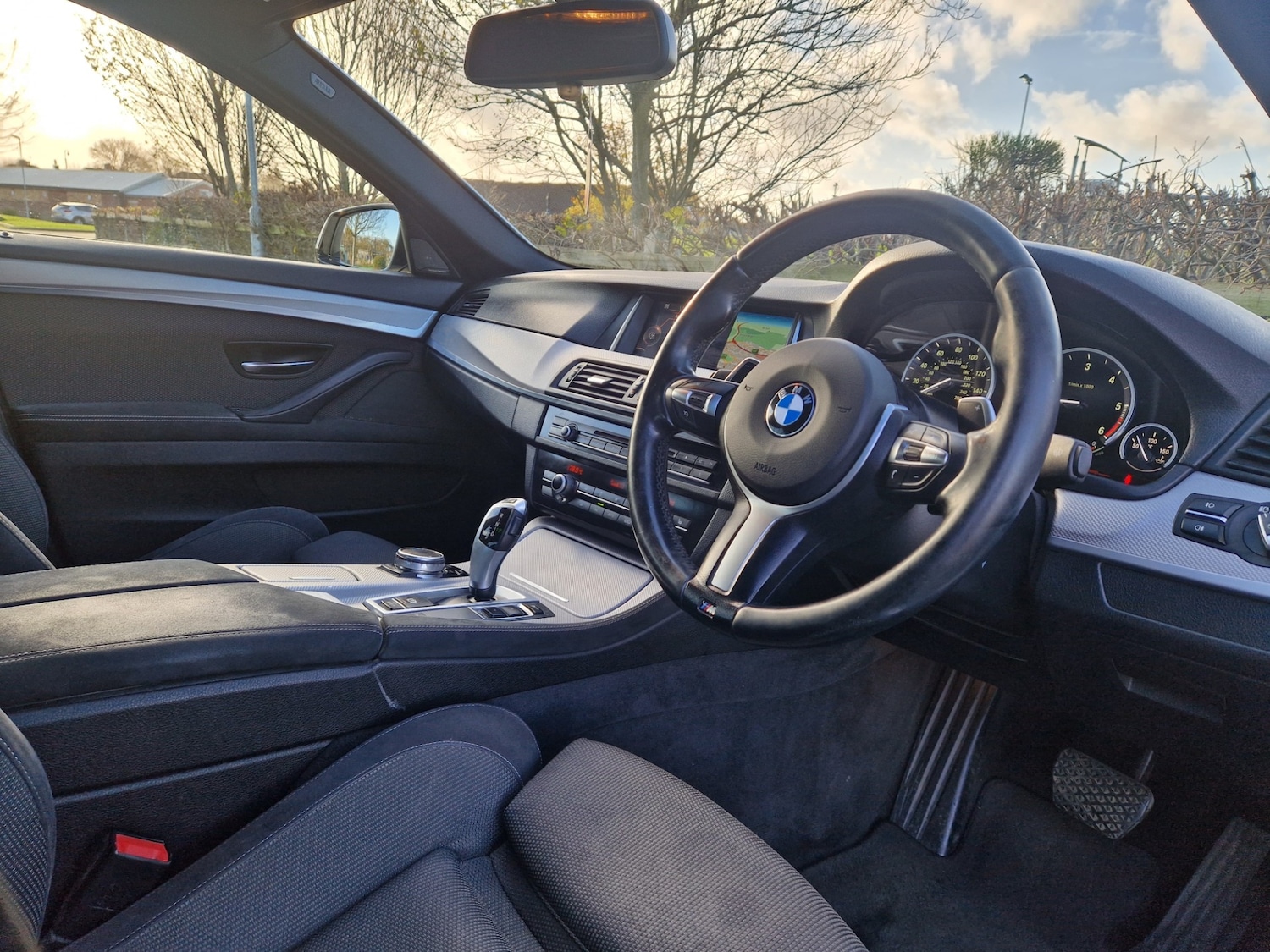 Used BMW 5 Series 2015 for sale - 76741601: Photo 18