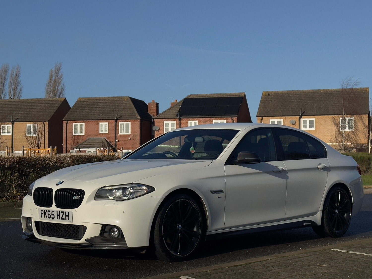 Used BMW 5 Series 2015 for sale - 76741601: Photo 2