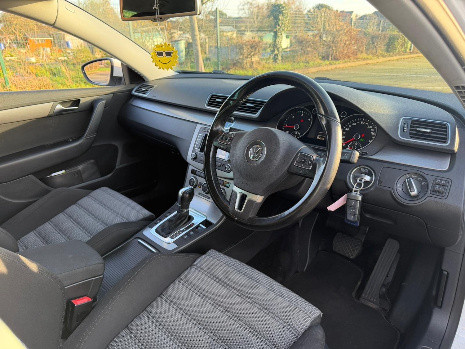 Used Volkswagen Passat 2013 for sale - 76568205: Photo 9