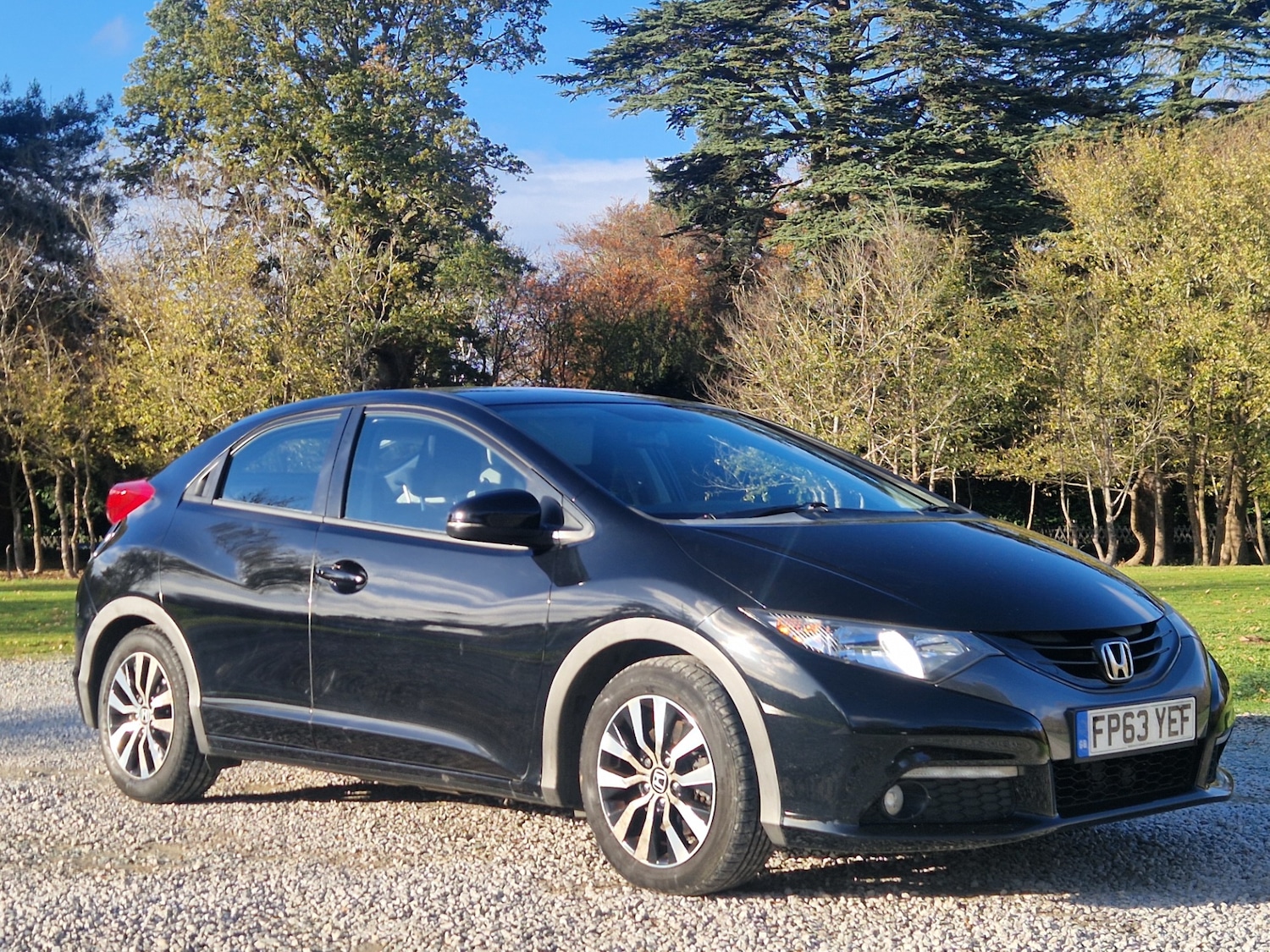 Used Honda Civic 2013 for sale - 76466045: Photo 3