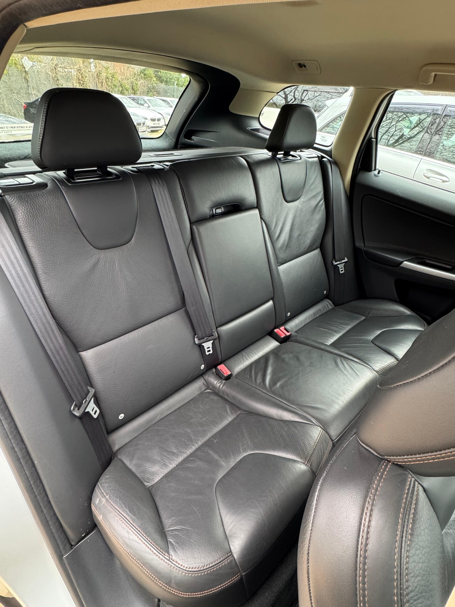 Used Volvo XC60 2011 for sale - 78060740: Photo 19