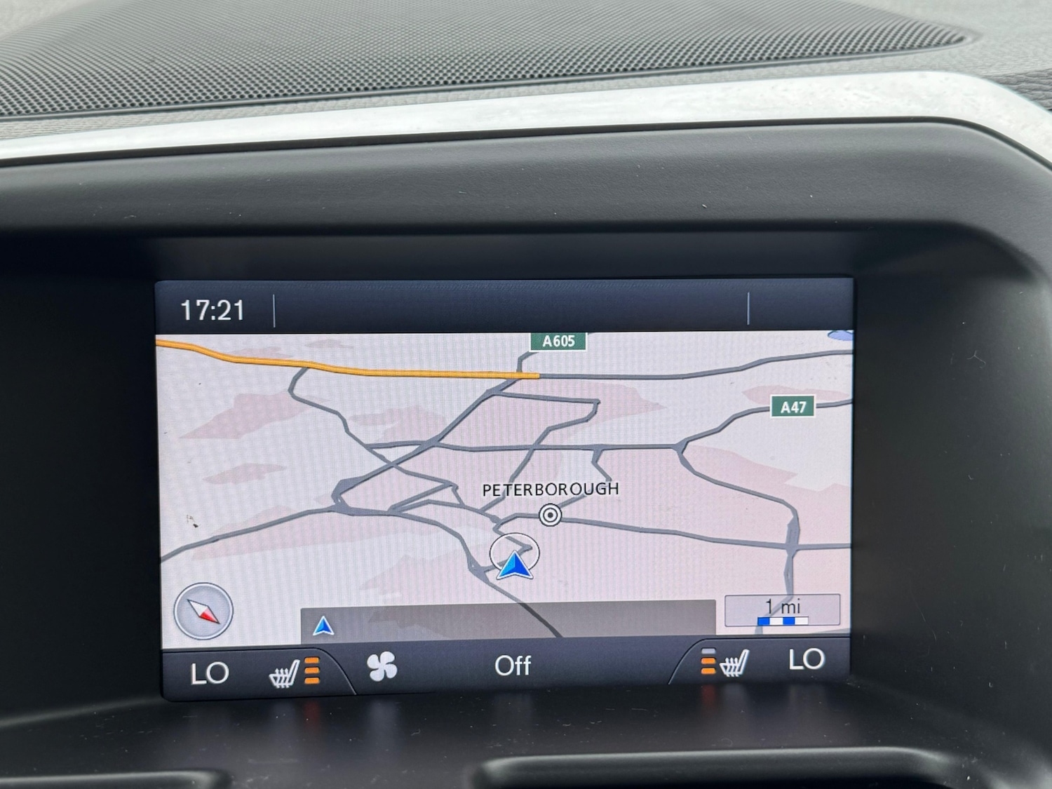 Used Volvo XC60 2011 for sale - 78060740: Photo 33