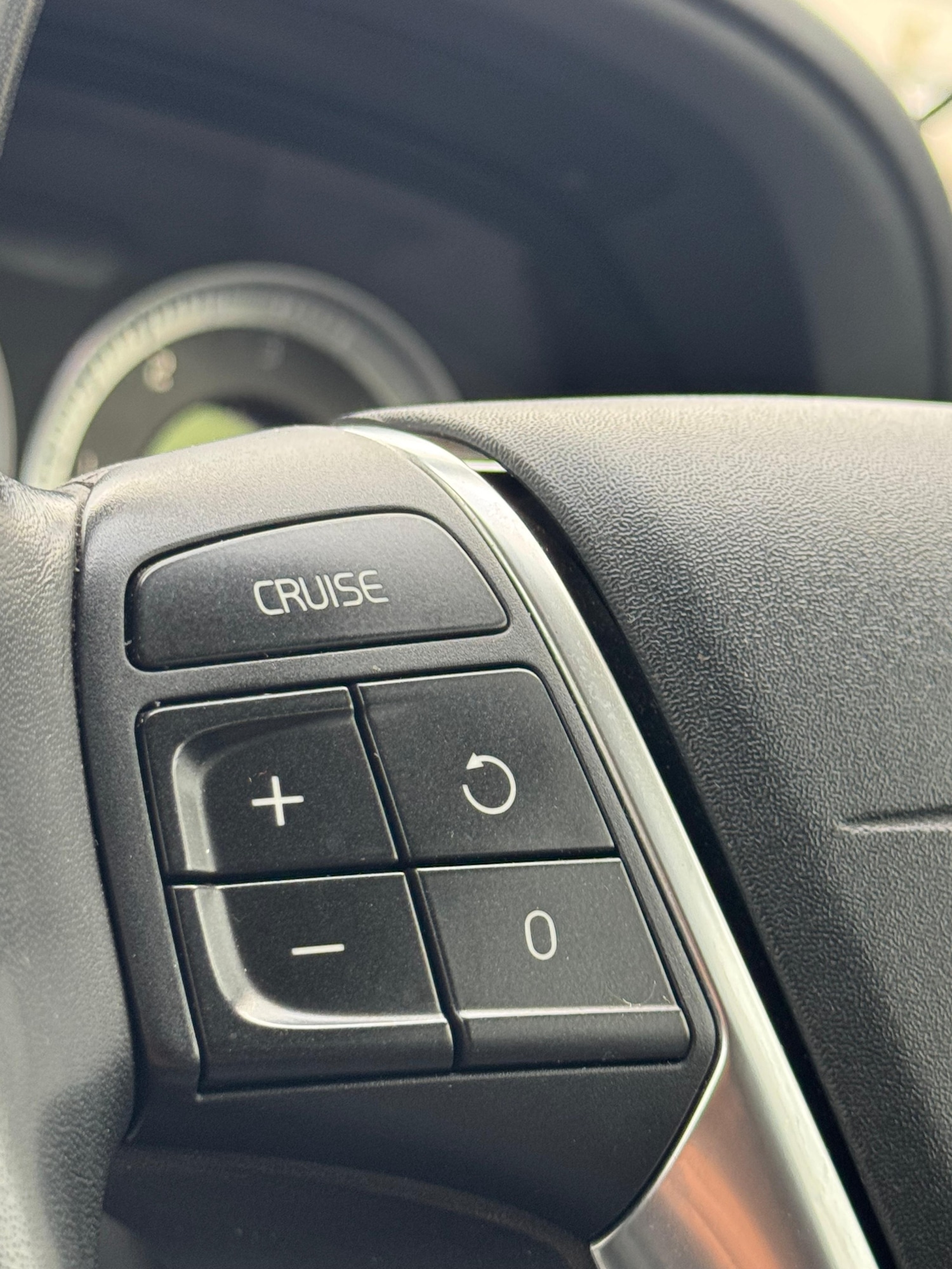 Used Volvo XC60 2011 for sale - 78060740: Photo 36