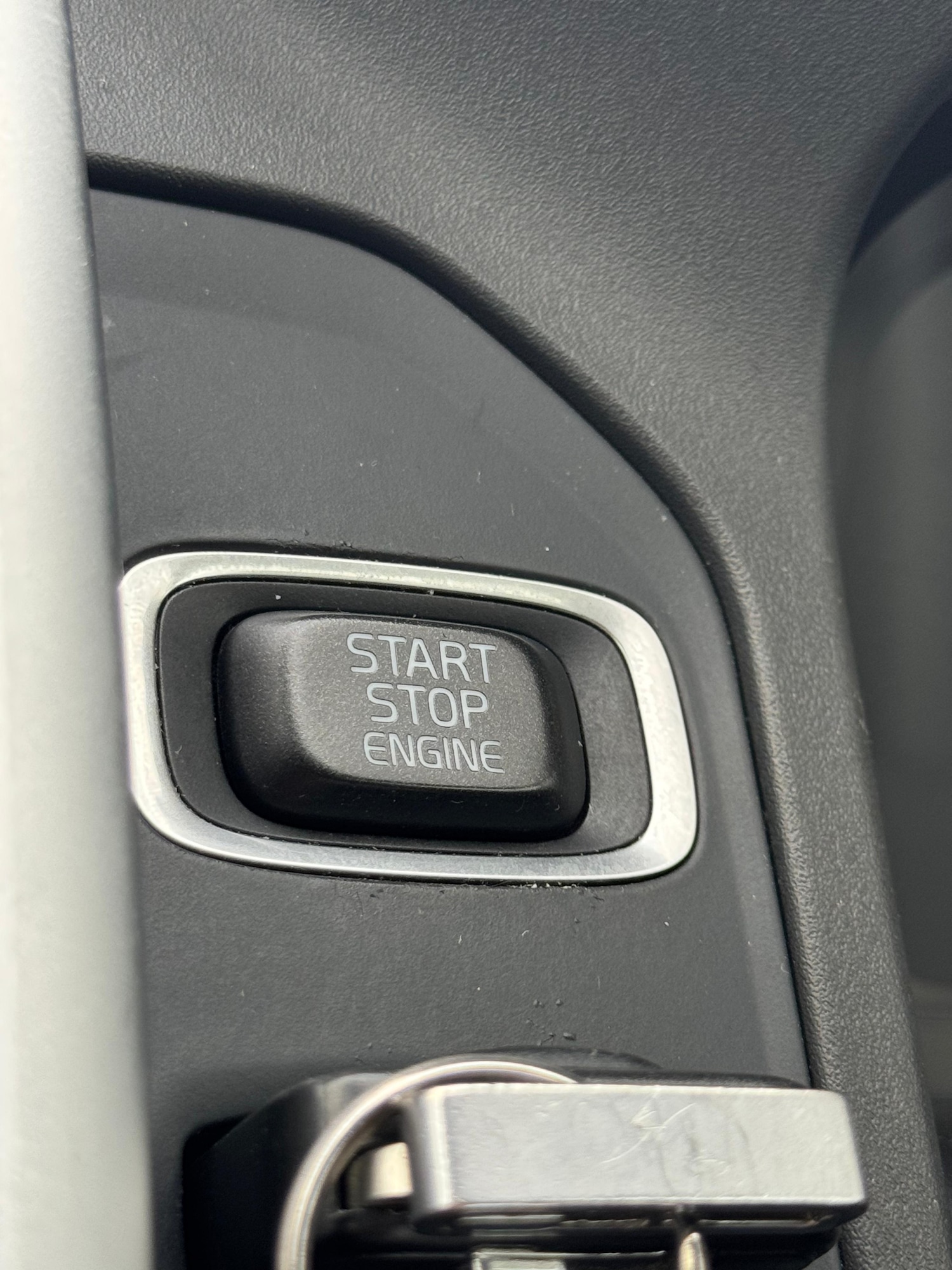 Used Volvo XC60 2011 for sale - 78060740: Photo 38