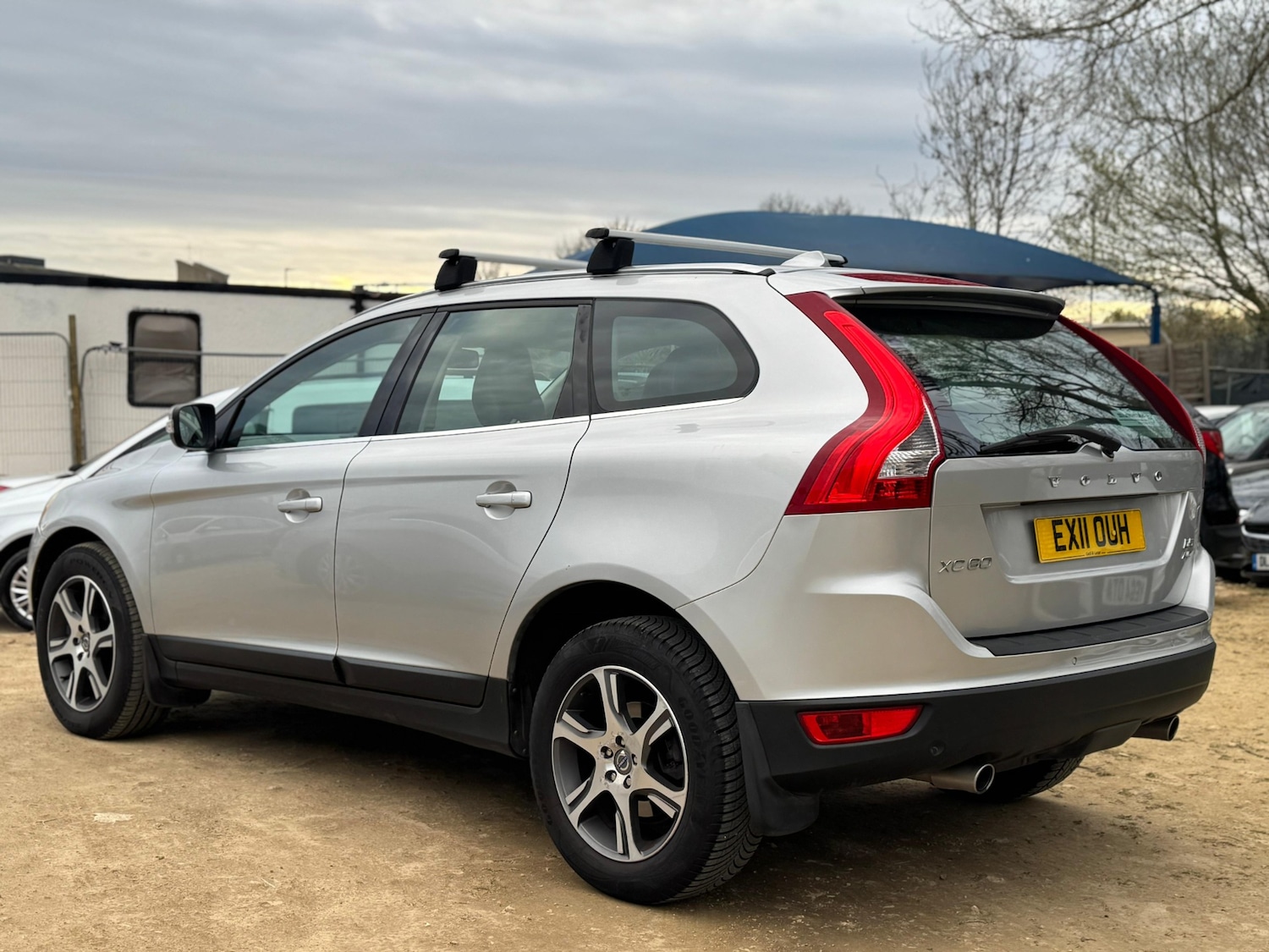 Used Volvo XC60 2011 for sale - 78060740: Photo 5