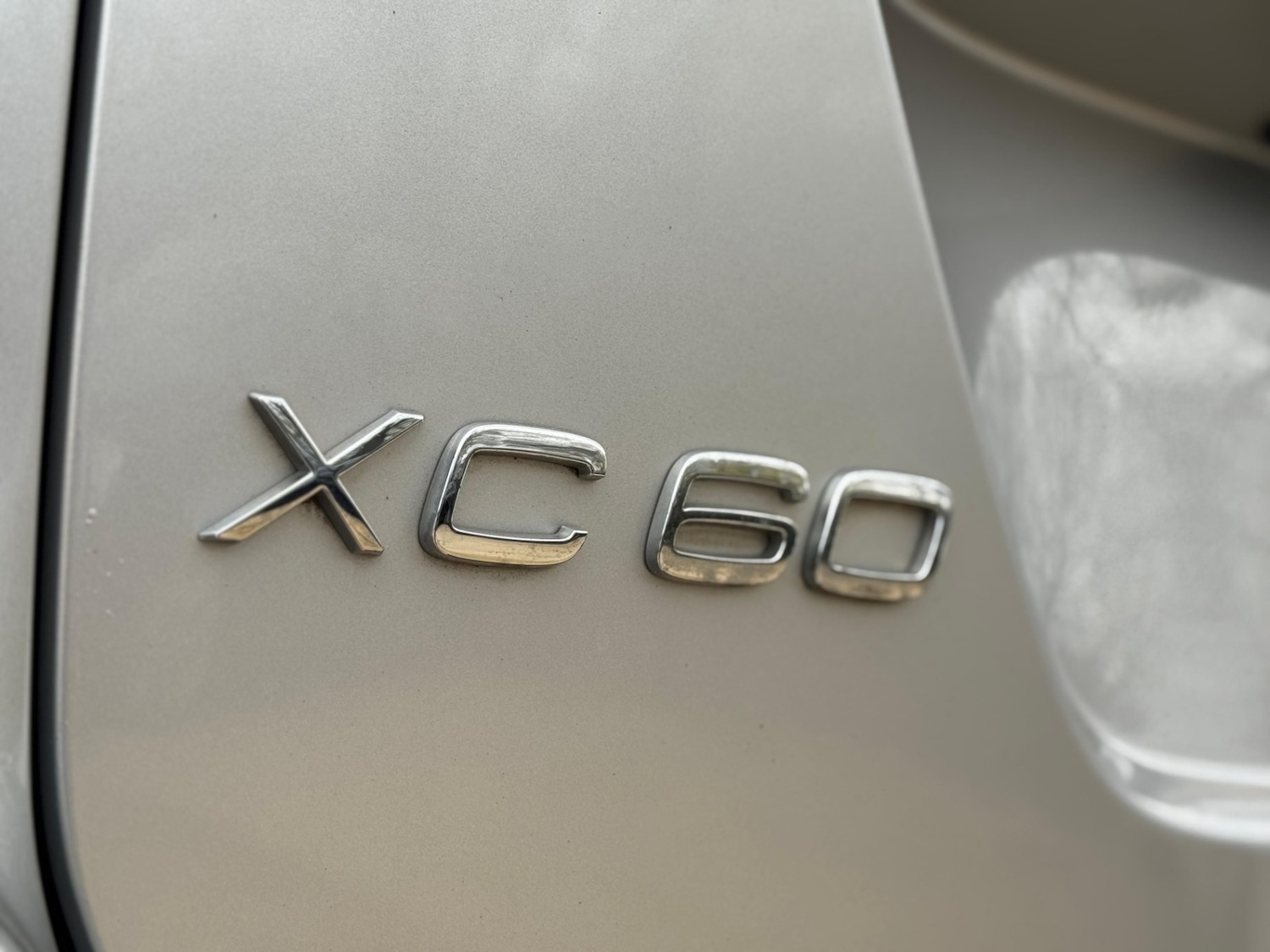 Used Volvo XC60 2011 for sale - 78060740: Photo 9