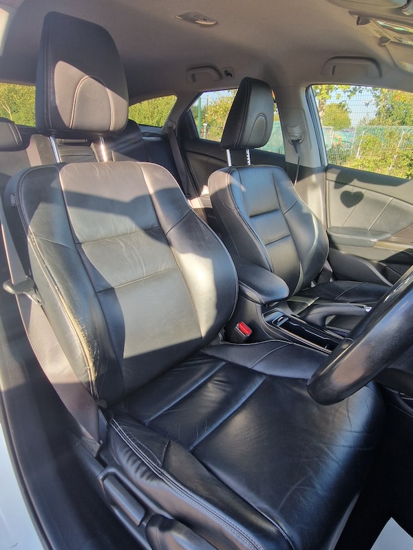Used Honda Civic 2014 for sale - 76206142: Photo 12
